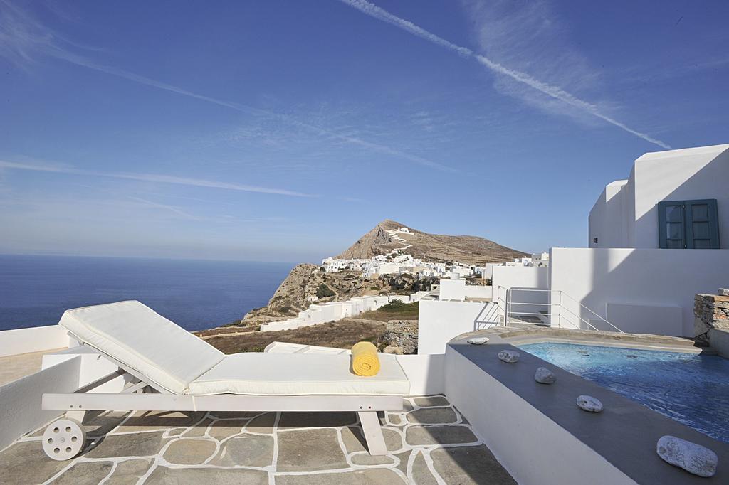 Kifines Suites Folegandros Town Ruang foto